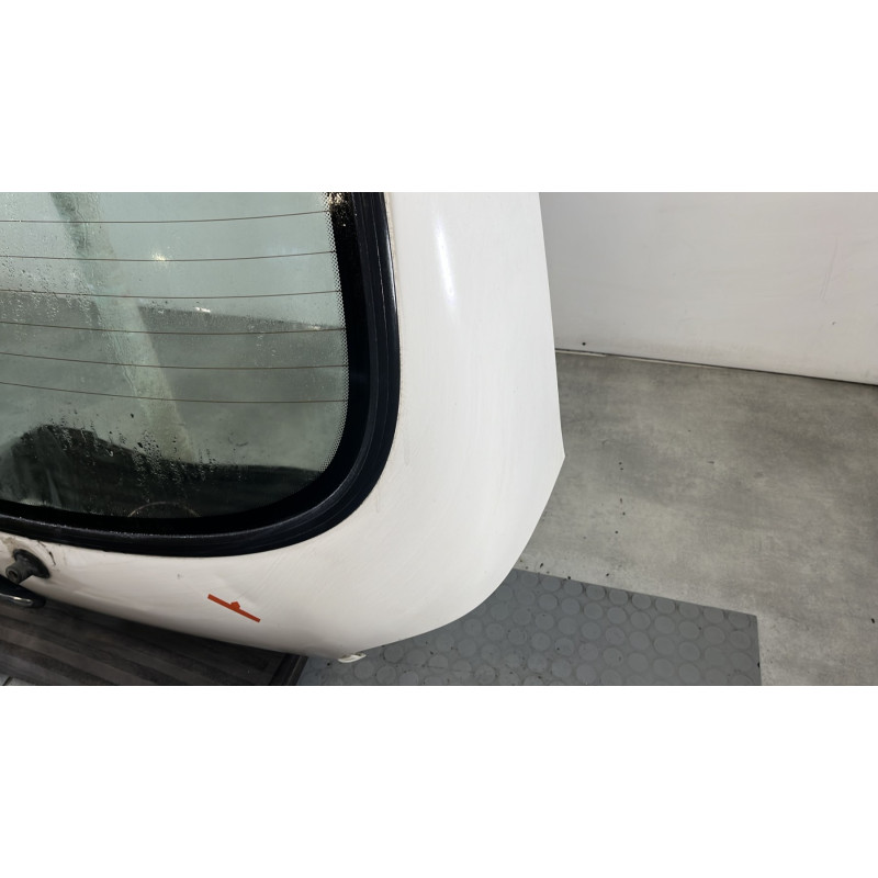 Malle/Hayon arriere FORD FIESTA 4 Photo n°5