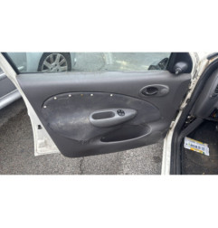 Optique avant principal gauche (feux)(phare) FORD FIESTA 4