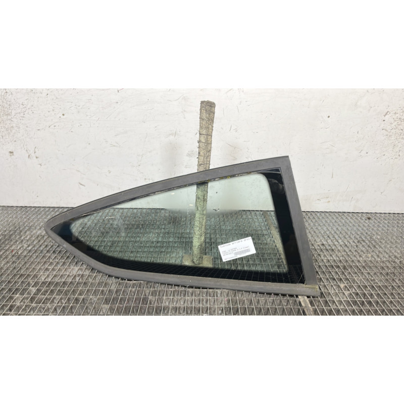 Custode arriere droit FORD FIESTA 6 Photo n°1