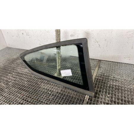 Custode arriere droit FORD FIESTA 6