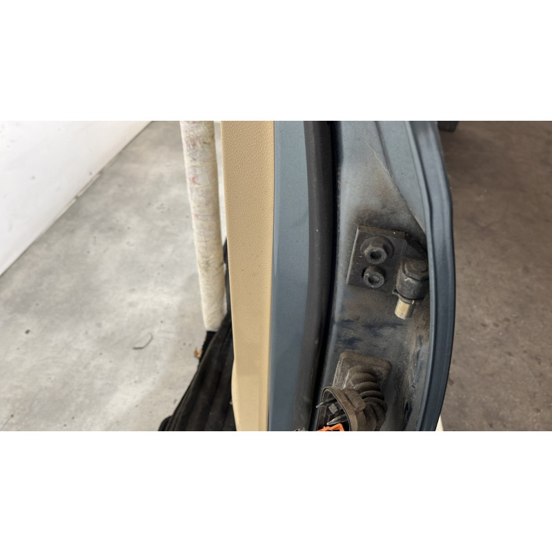 Porte arriere gauche VOLKSWAGEN GOLF 5 Photo n°4