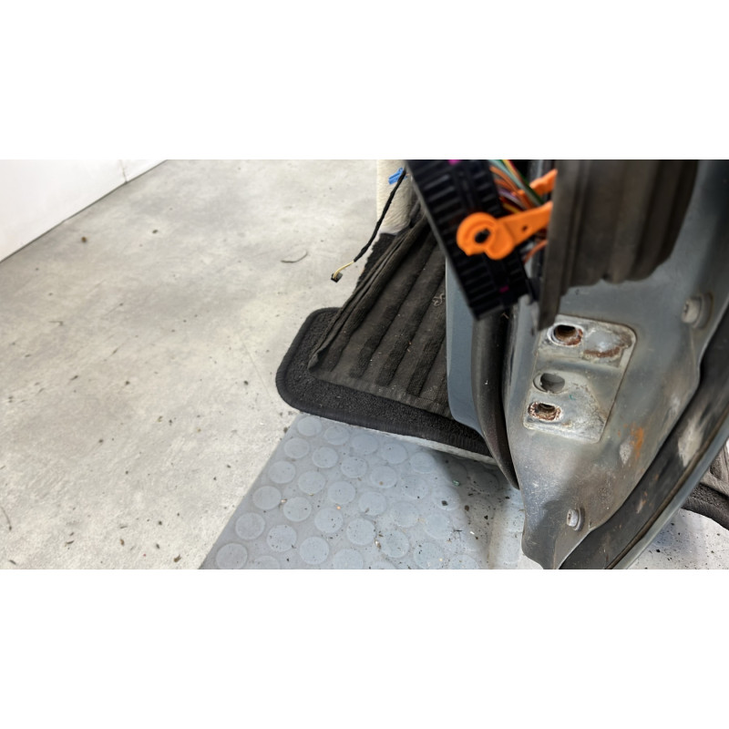 Porte avant gauche VOLKSWAGEN GOLF 5 Photo n°5