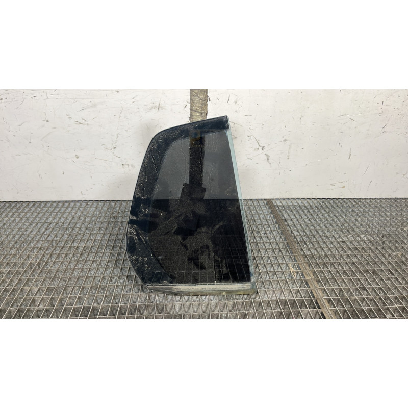 Custode arriere droit (porte) VOLKSWAGEN GOLF 5 Photo n°1