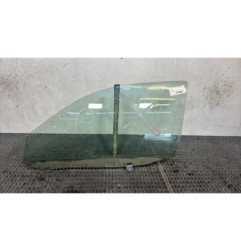 Vitre avant gauche VOLKSWAGEN GOLF 4 Photo n°1