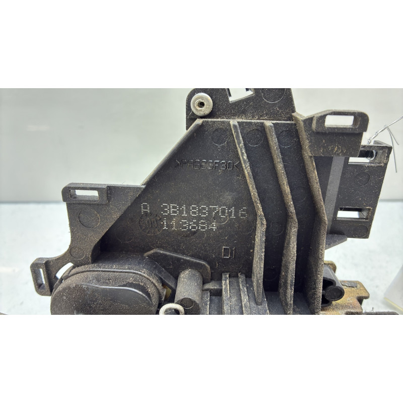Serrure avant droit VOLKSWAGEN GOLF 4 Photo n°2