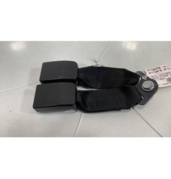 Attache ceinture arriere droit DACIA DUSTER 1