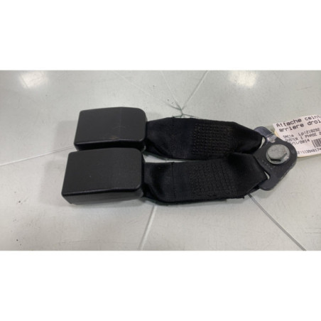 Attache ceinture arriere droit DACIA DUSTER 1