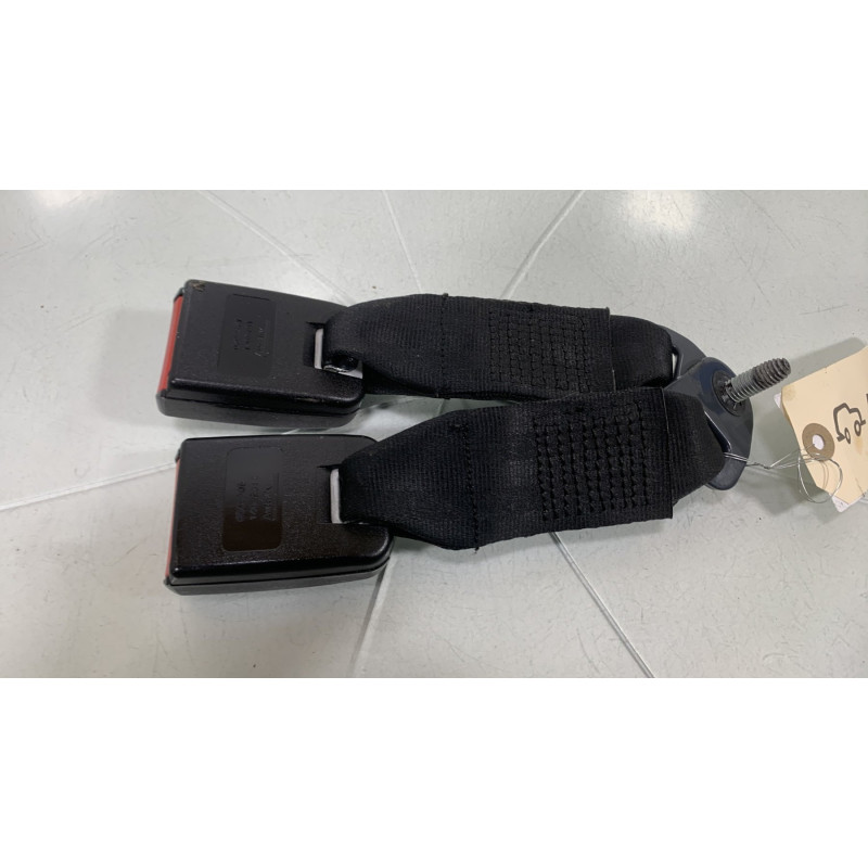 Attache ceinture arriere droit DACIA DUSTER 1 Photo n°3