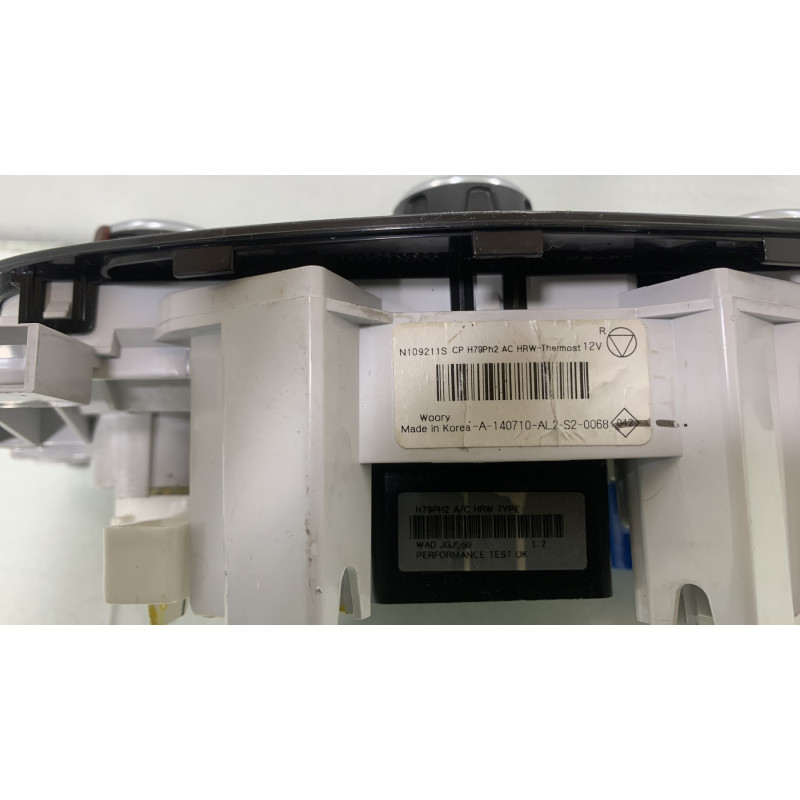 Commande chauffage DACIA DUSTER 1 Photo n°4