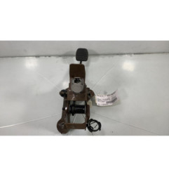 Pedale d'embrayage DACIA DUSTER 1