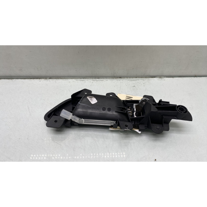 Poignee interieur avant droit AUDI A4 3 Photo n°2