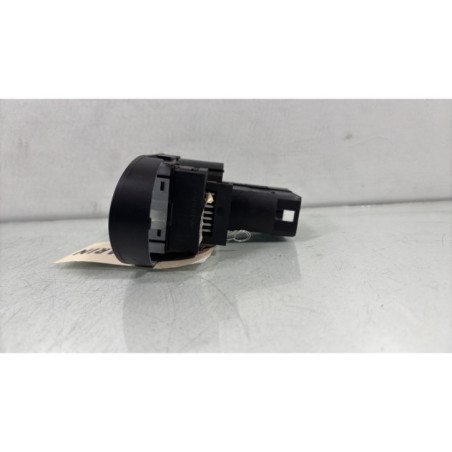 Commande de phare SEAT IBIZA 3