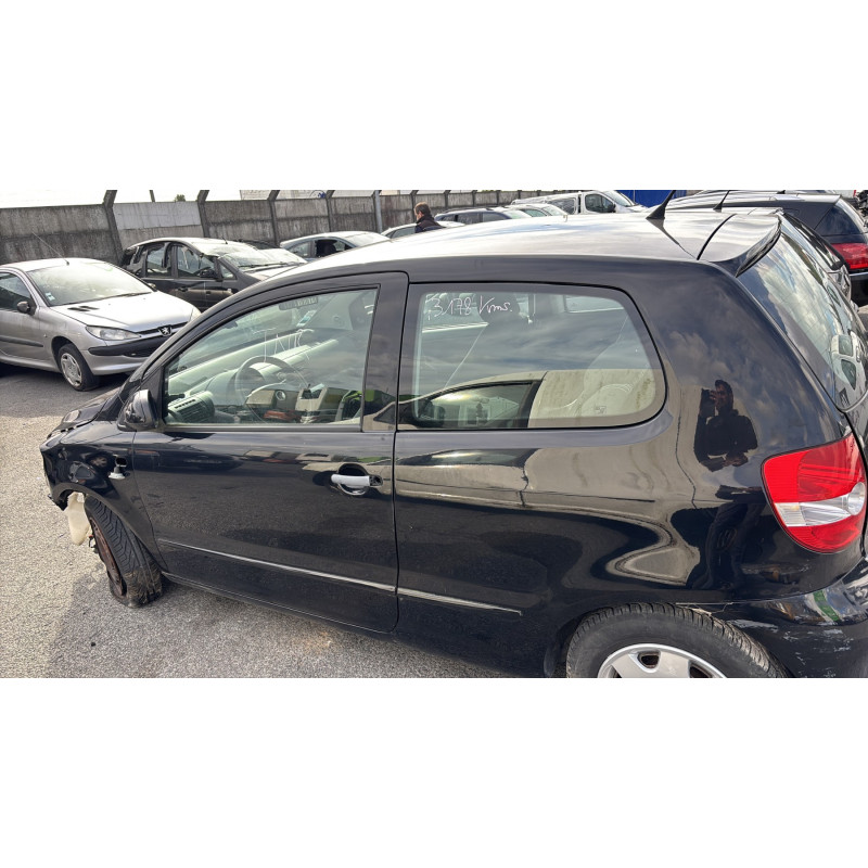 Aile avant droit VOLKSWAGEN FOX Photo n°11