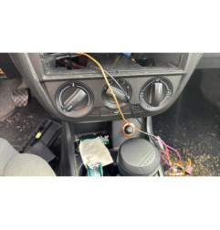 Interrupteur de leve vitre avant droit VOLKSWAGEN FOX