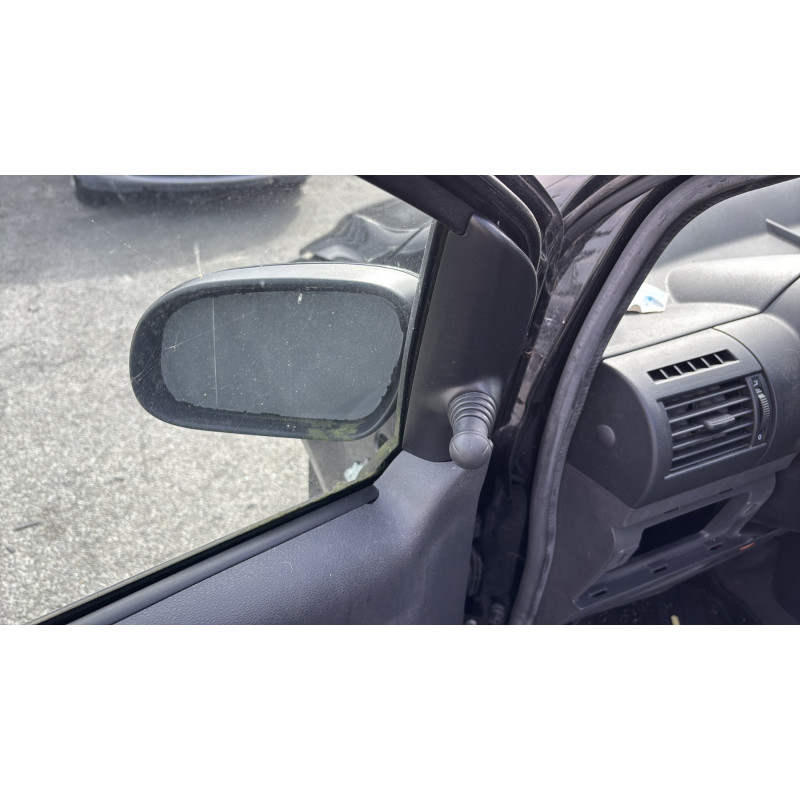 Serrure avant droit VOLKSWAGEN FOX Photo n°15