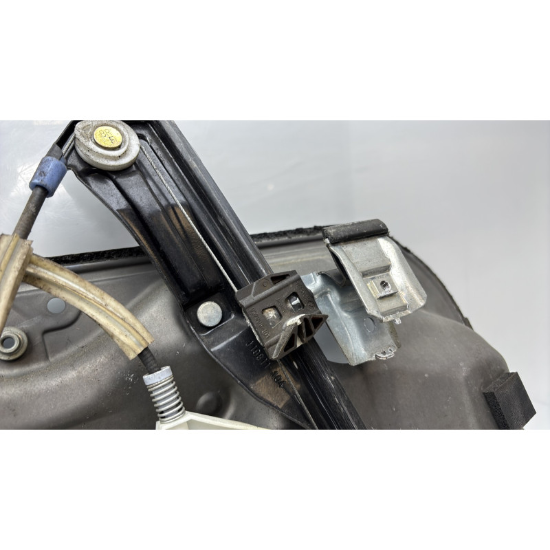 Leve vitre electrique avant droit VOLKSWAGEN GOLF 4 Photo n°7
