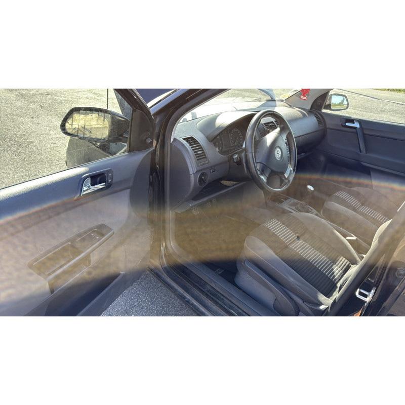 Poignee interieur avant gauche VOLKSWAGEN POLO 4 Photo n°13
