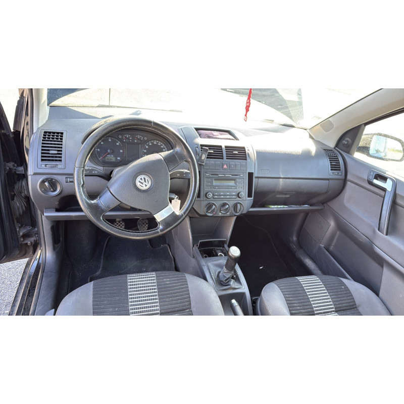 Poignee interieur avant gauche VOLKSWAGEN POLO 4 Photo n°16