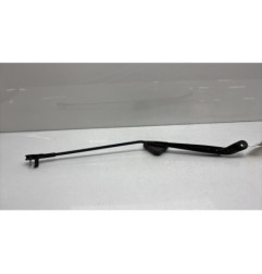 Bras essuie glace avant droit VOLKSWAGEN POLO 4
