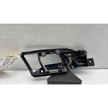 Poignee interieur arriere gauche VOLKSWAGEN POLO 4