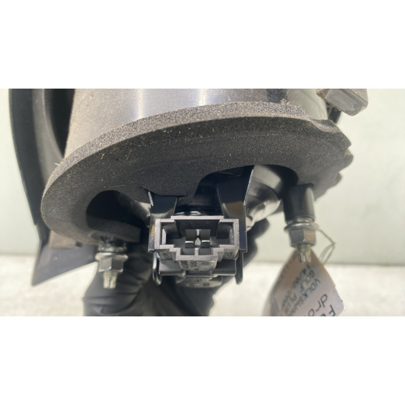 Feu arriere secondaire droit (feux) VOLKSWAGEN GOLF PLUS Photo n°3