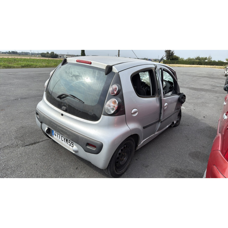 Lunette arriere CITROEN C1 1 Photo n°9