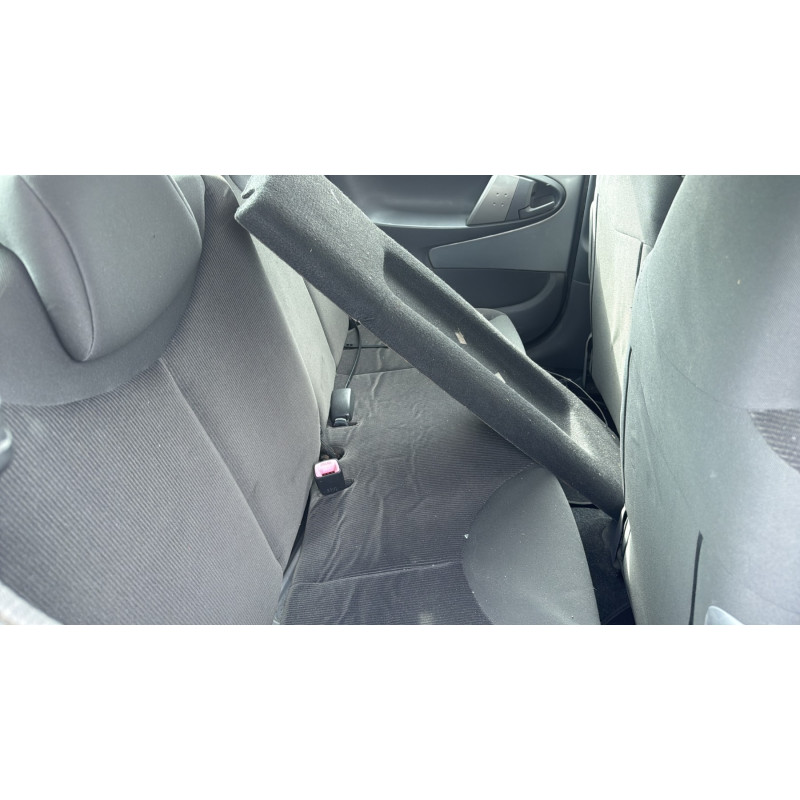 Lunette arriere CITROEN C1 1 Photo n°19