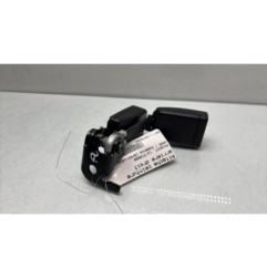 Attache ceinture arriere droit PEUGEOT 2008 1