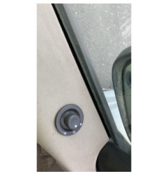 Vitre arriere droit RENAULT SCENIC 2