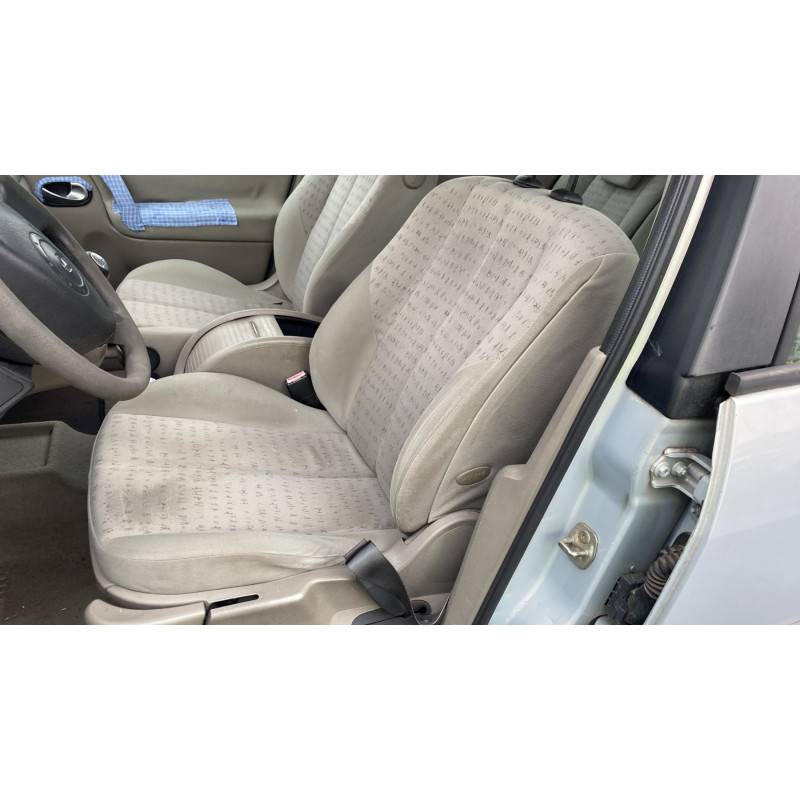 Vitre arriere droit RENAULT SCENIC 2 Photo n°16