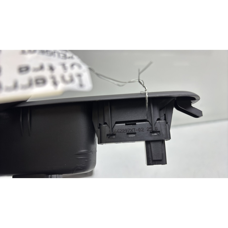 Interrupteur de leve vitre arriere droit PEUGEOT 3008 1 Photo n°6