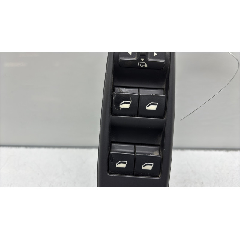 Interrupteur de leve vitre avant gauche CITROEN C4 PICASSO 1 Photo n°4