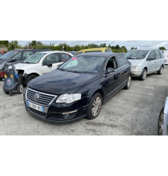 Glace retroviseur gauche VOLKSWAGEN PASSAT 5