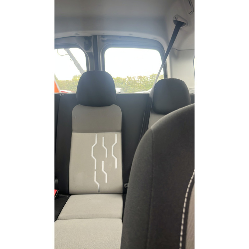 Custode arriere gauche PEUGEOT PARTNER 2 Photo n°12