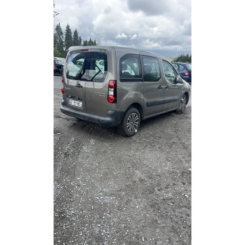 Pivot de moyeu avant droit PEUGEOT PARTNER 2 Photo n°6