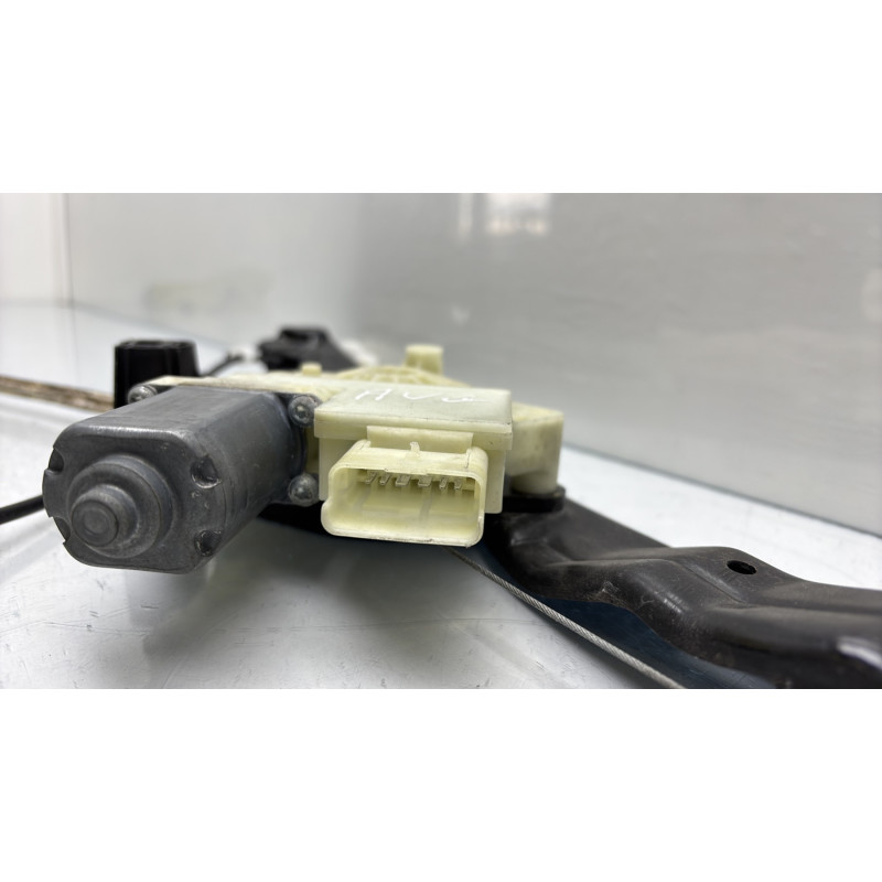 Leve vitre electrique avant gauche PEUGEOT 308 2 Photo n°5