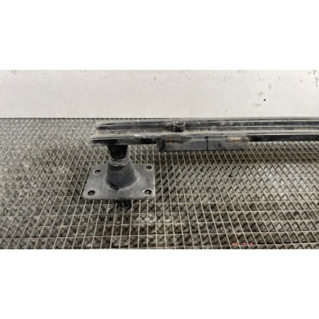 Renfort pare choc avant (traverse) PEUGEOT 5008 1