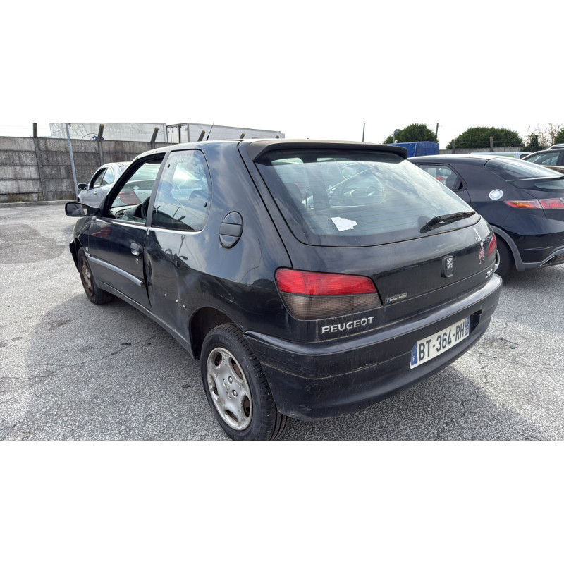 Custode arriere gauche PEUGEOT 306 Photo n°8