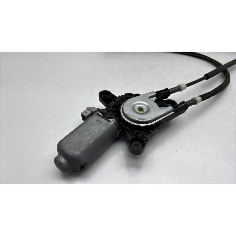 Leve vitre electrique avant droit PEUGEOT 306 Photo n°4