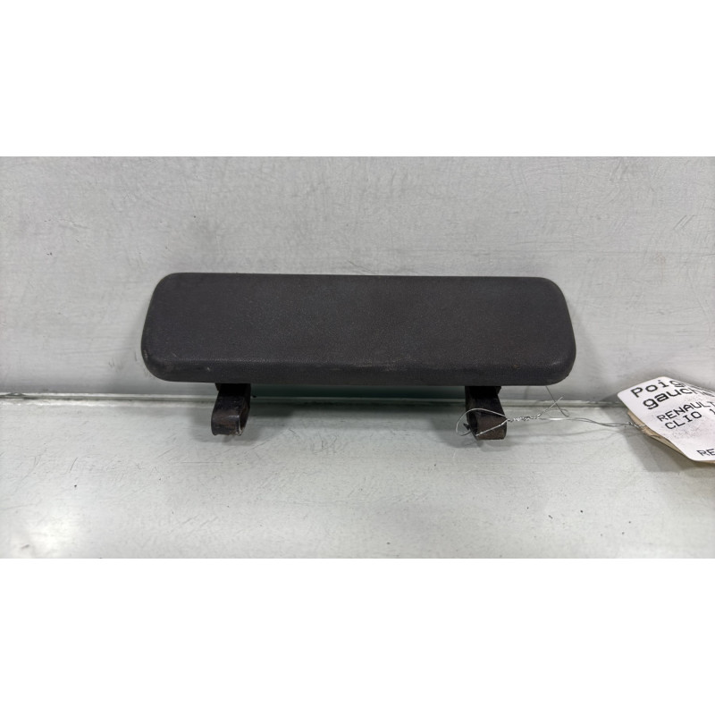Poignee porte arriere gauche RENAULT CLIO 1 Photo n°1