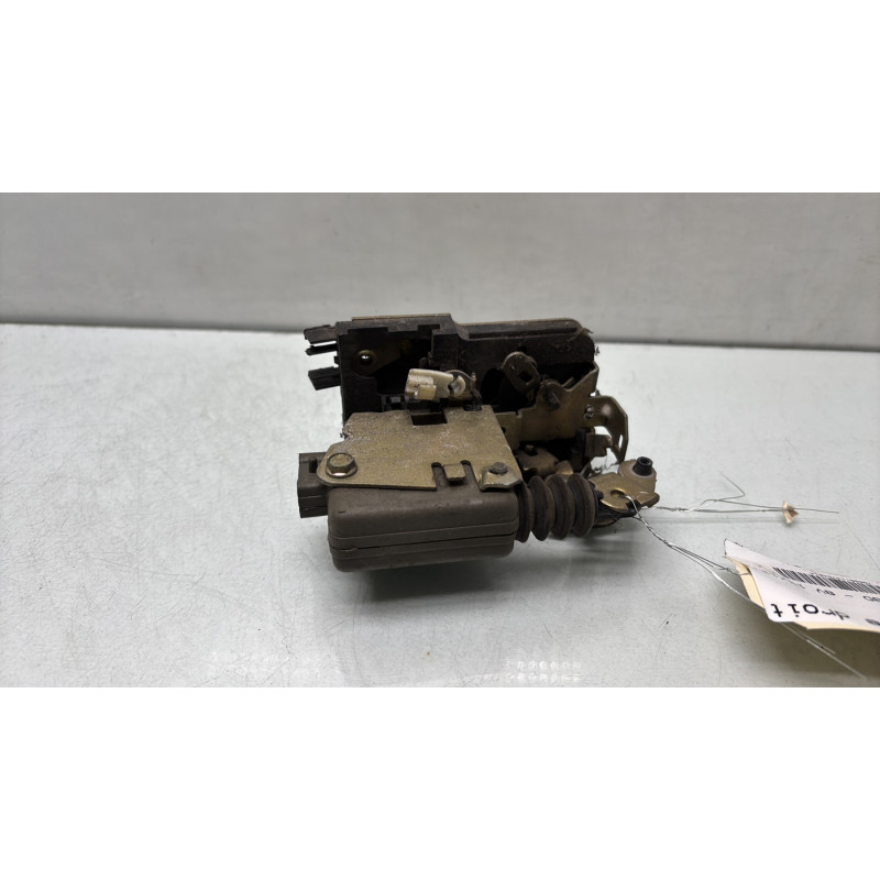 Serrure arriere droit RENAULT CLIO 1 Photo n°2