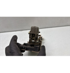 Serrure avant droit RENAULT CLIO 1