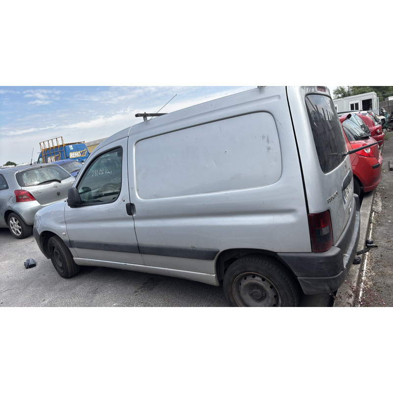 Poignee hayon PEUGEOT PARTNER 1 Photo n°9