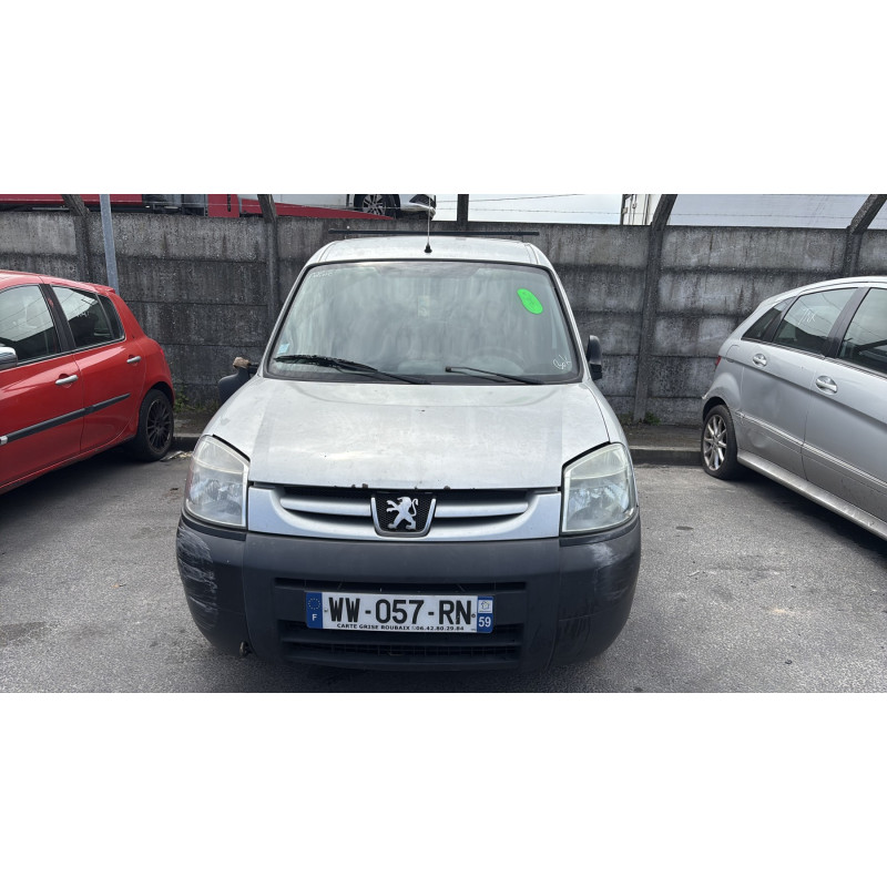 Poignee hayon PEUGEOT PARTNER 1 Photo n°11