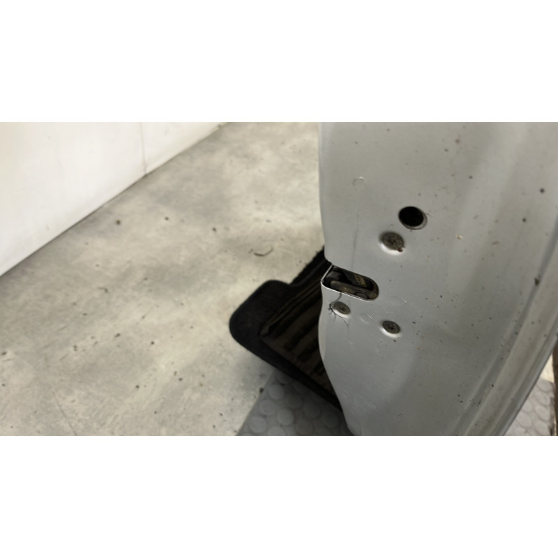 Porte avant droit CITROEN C2 Photo n°4