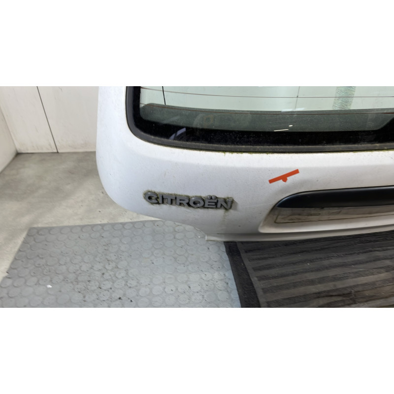 Malle/Hayon arriere CITROEN SAXO Photo n°8
