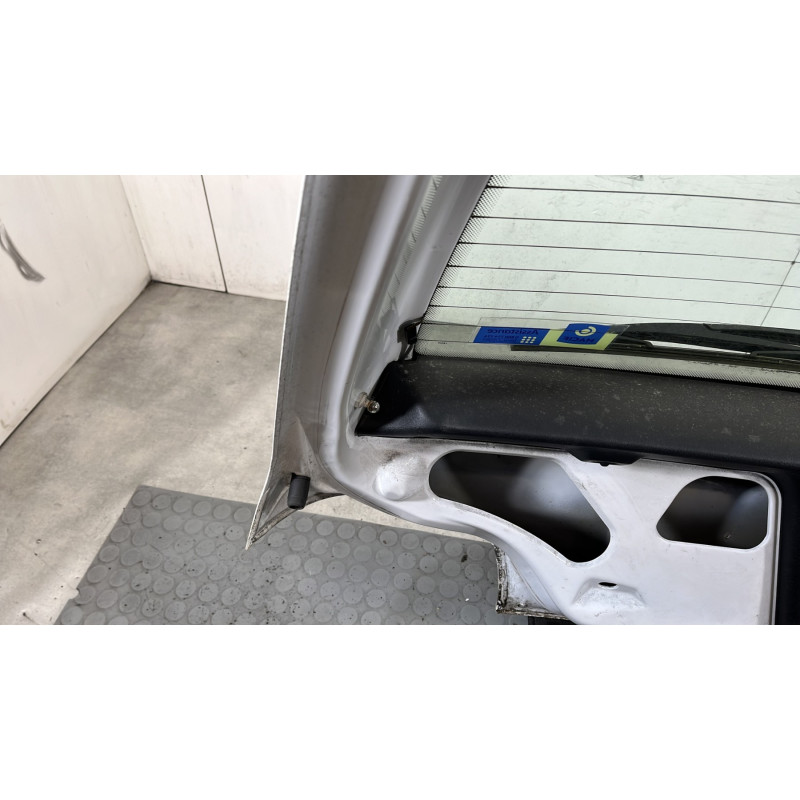 Malle/Hayon arriere CITROEN SAXO Photo n°13