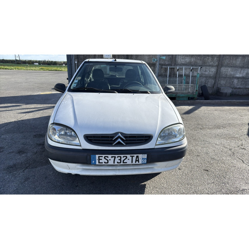 Porte avant droit CITROEN SAXO Photo n°13