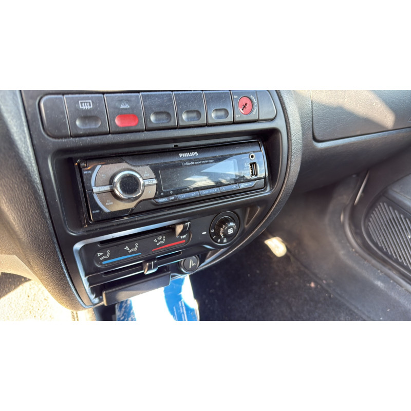 Porte avant droit CITROEN SAXO Photo n°19