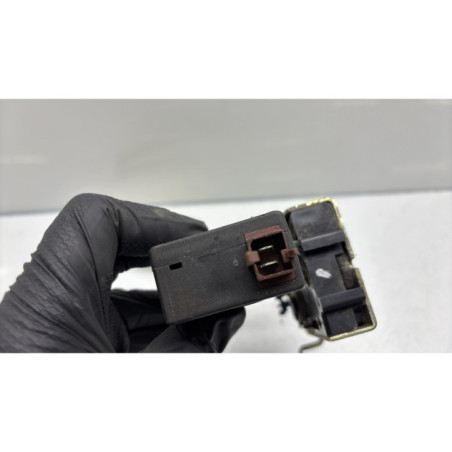 Serrure avant droit CITROEN SAXO